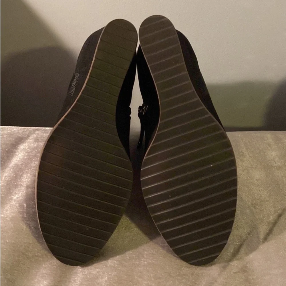 New Linea Paolo Winslet Wedge Bootie Black Size 8 - Picture 6 of 8
